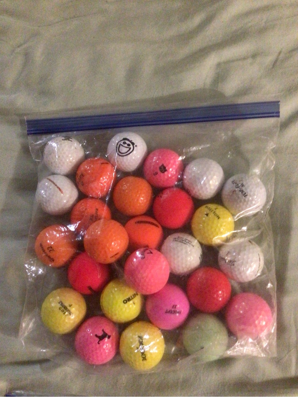 Assorted Colored Golf Balls - Mixed Colors top flit Dunlop callaway
